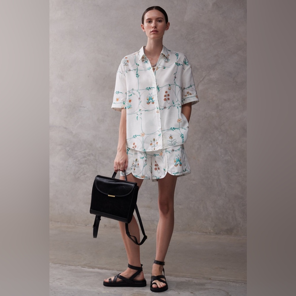 SANCIA THE ELLIS OVERSIZED PRINTED SHIRT in Amaranta Medium
